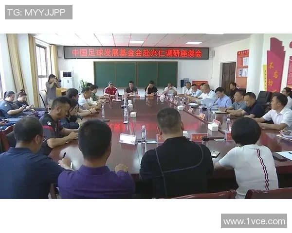 足球谢辰的传奇之路：从青涩少年到职业球员的成长故事